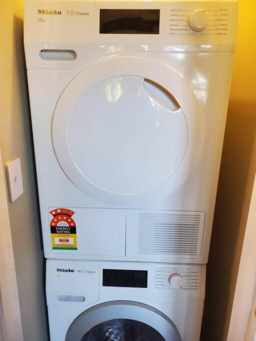 Koru Flat Lägenhet Dunedin Exteriör bild